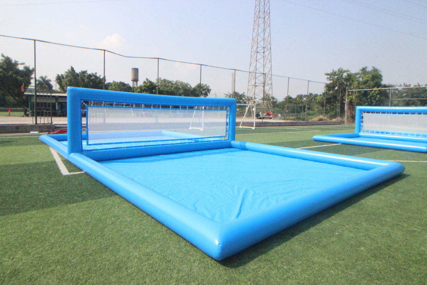 Inflatable Volleyball Court 33 ft Outdoor Water Volleyball Pool Volleyball Field for Sport Game with Net/Pump