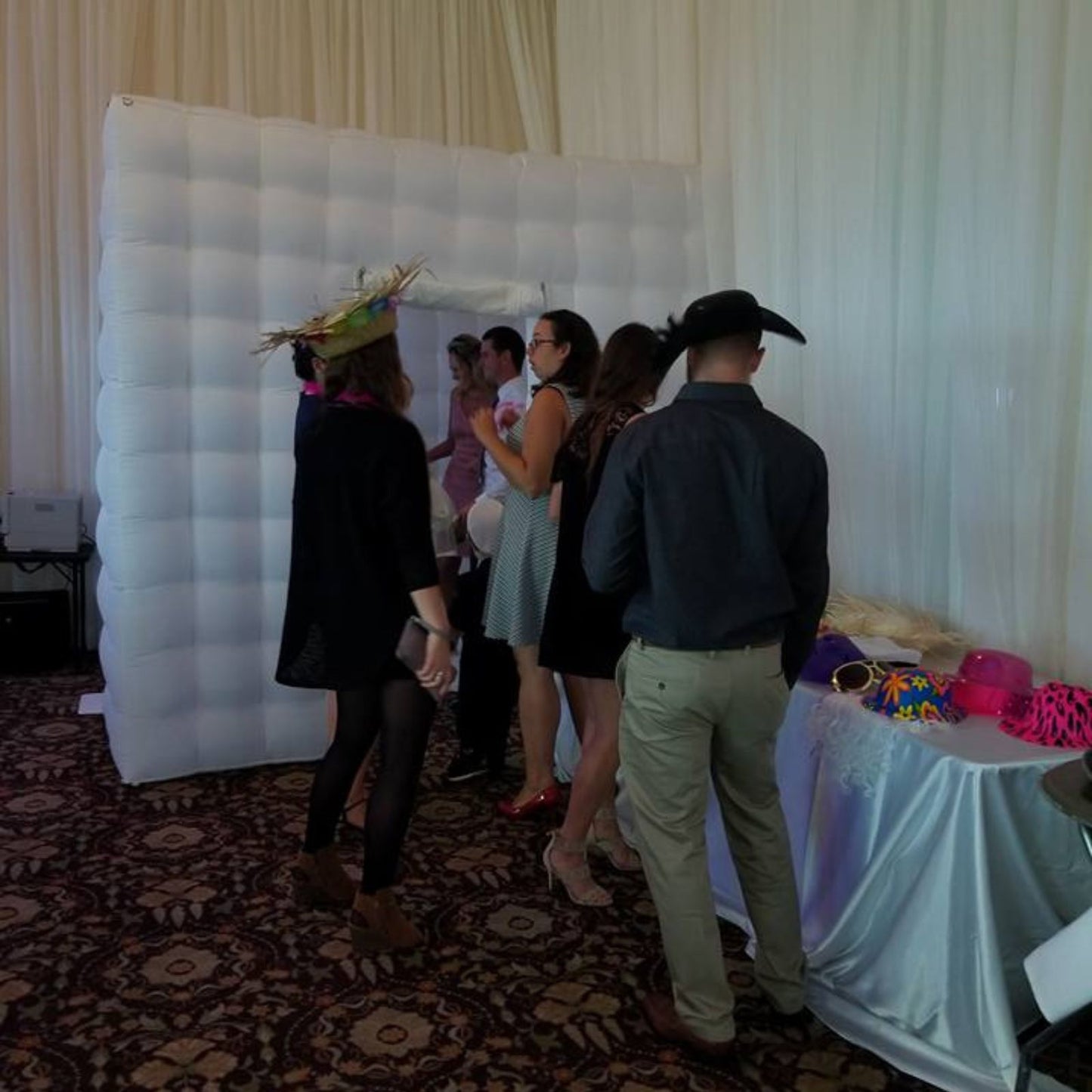 Inflatable Photo Booth with LED Light for Event Weddings Photo Booth Two Doors with Inner Air Blower and Remote Controller for Event Weddings Photo Booth