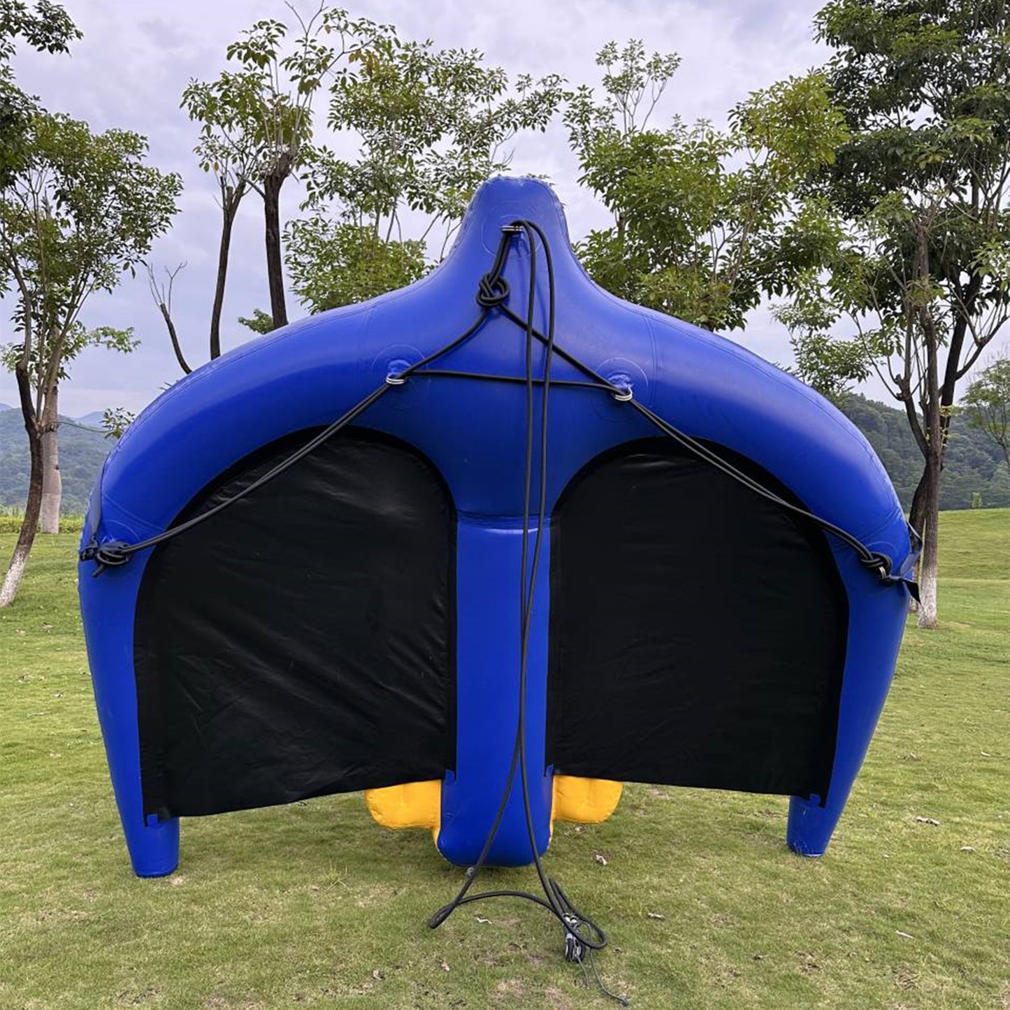 Towable Inflatable Flying Manta Ray Water Sports Tube with Air Pump – Perfect for Thrill-Seekers and Summer Fun